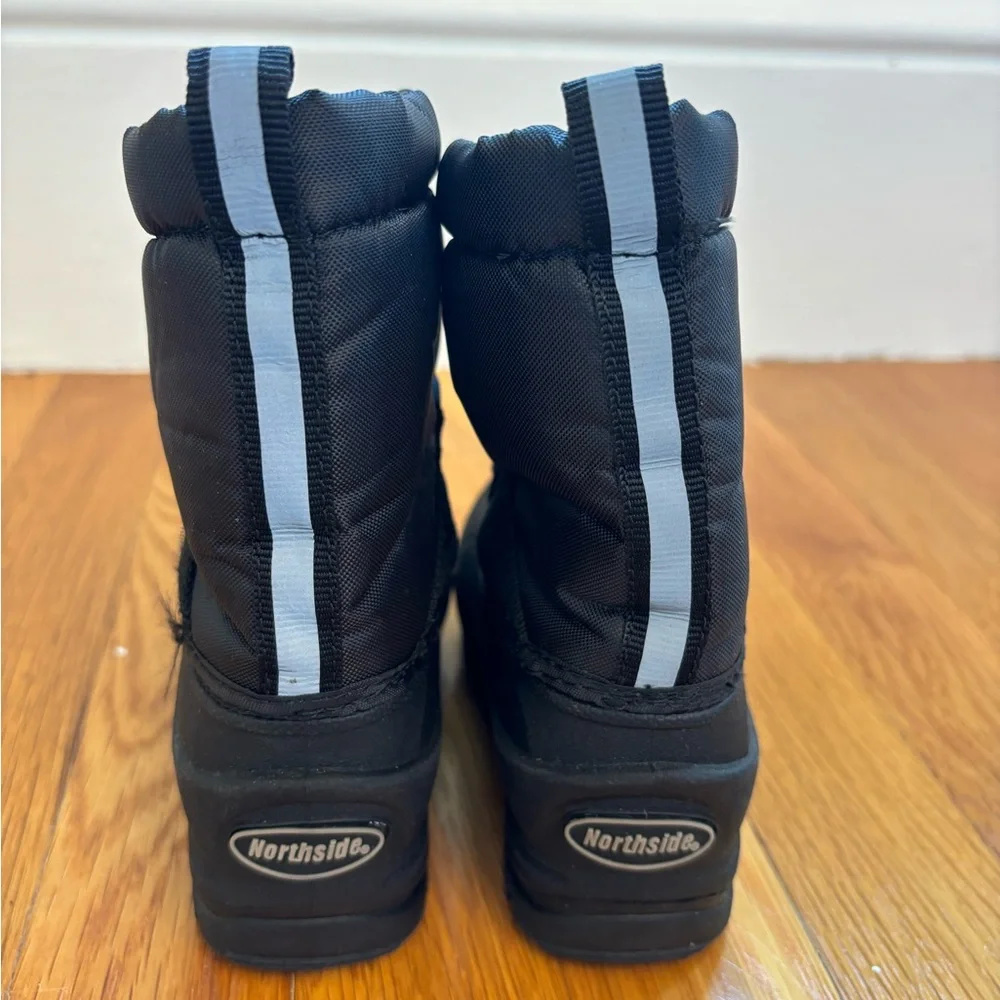 Northside, toddler insulated snow boots, size 6